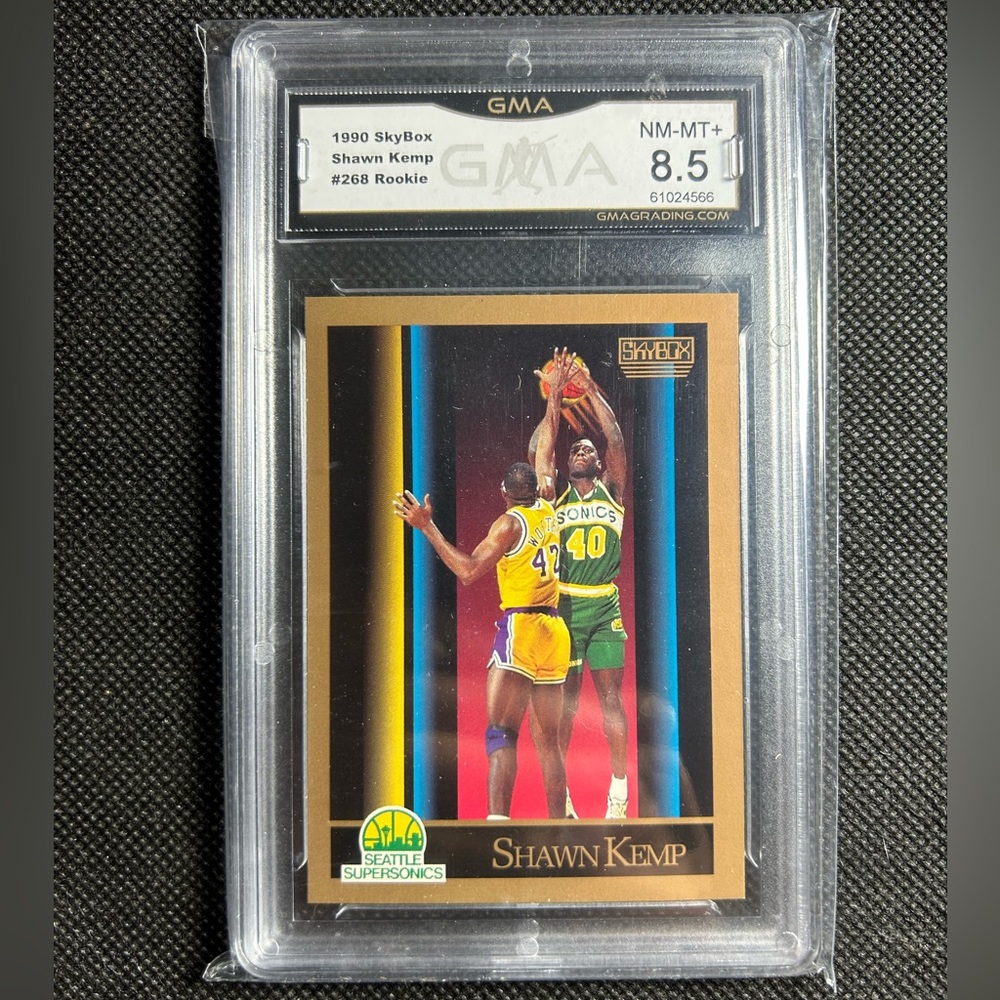 1990 Skybox Basketball Shawn Kemp ROOKIE RC #268 GMA 8.5 NM-MINT+ Supersonics
